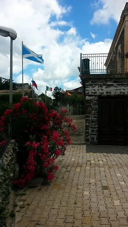 Villa Casina dell'Etna Ragalna 0*,  Italia